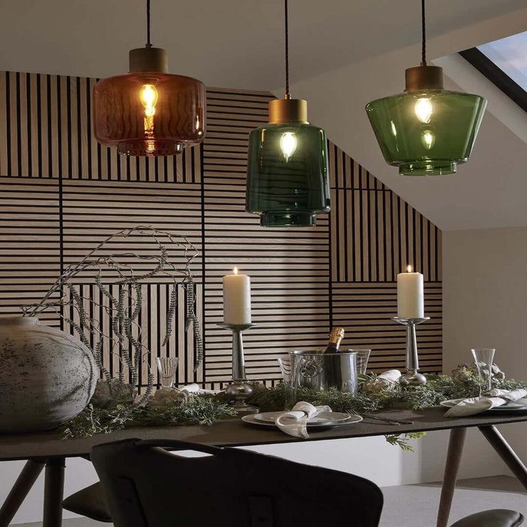 reception décorée avec des panneaux muraux décoratifs