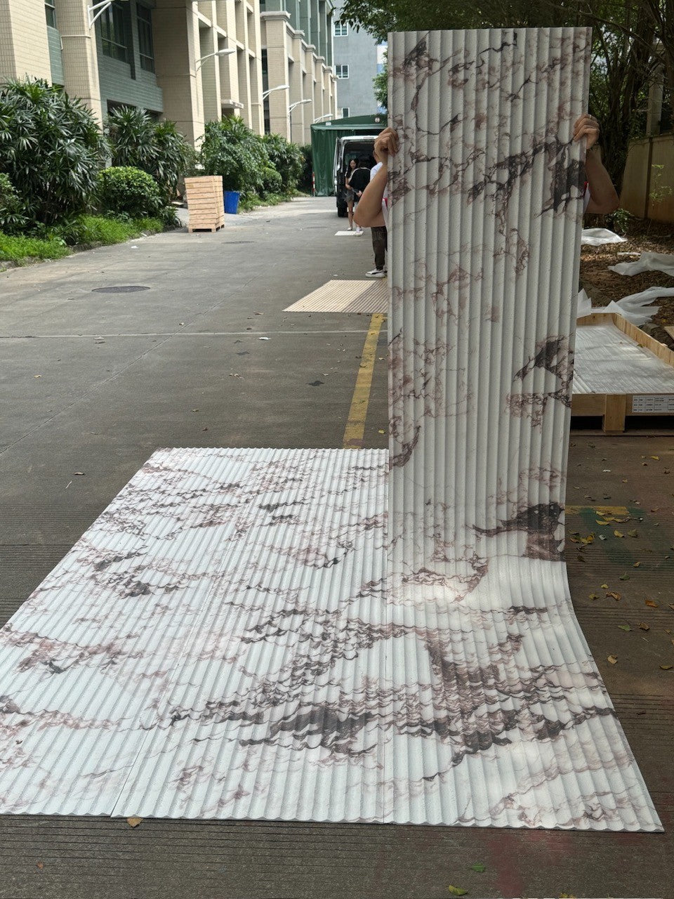 Bulgari Roman Column Flexible Panel | BétonFlex 