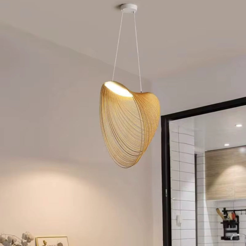 Lampe Grand Synopsis | Synospis