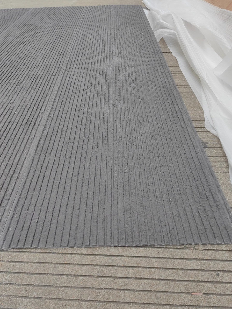 Flexible Panel, Square Linear Grey | BétonFlex