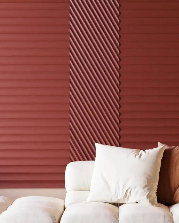 Panneaux muraux PVC Linéapur peints en rouge brique, poses horizontale et diagonale